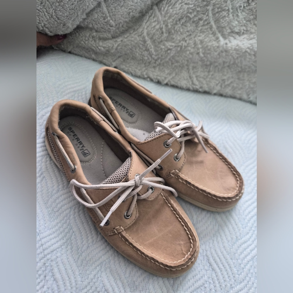 Sperry Woman Light Brown Boat Shoes